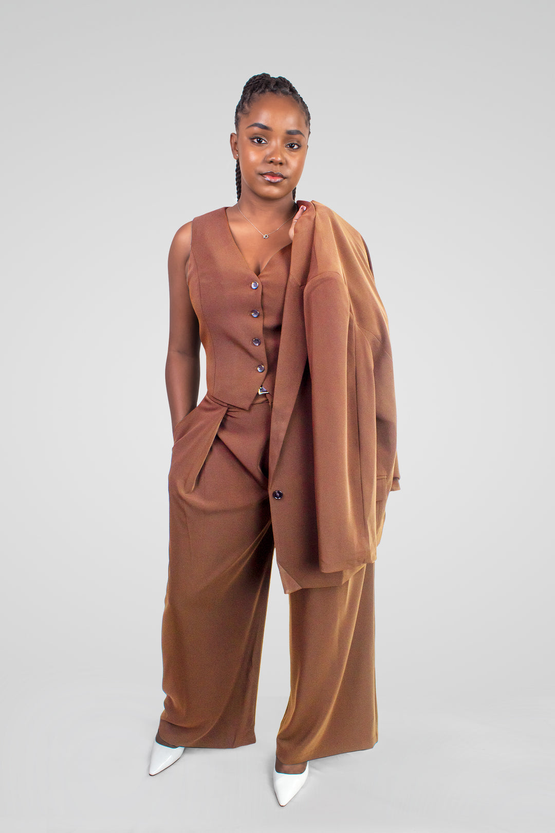 MULHER-BLAZER CASTANHO NOVO