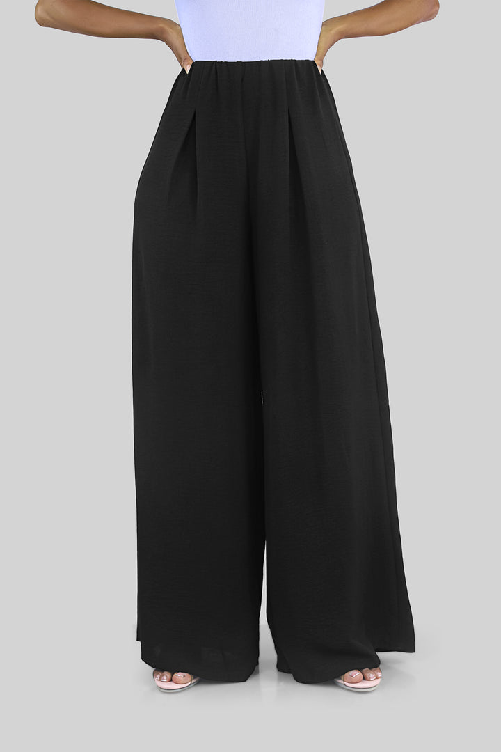 MULHER-CALÇA CASUAL PRETA NOVA 2026