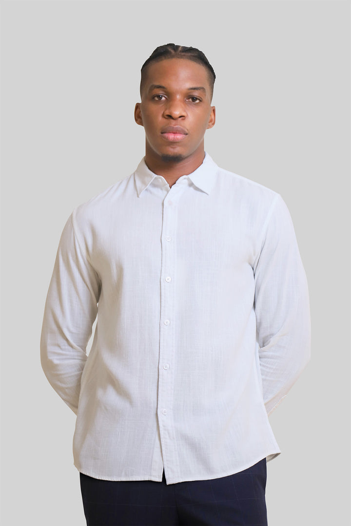 HOMEM-CAMISA BRANCA NOVA