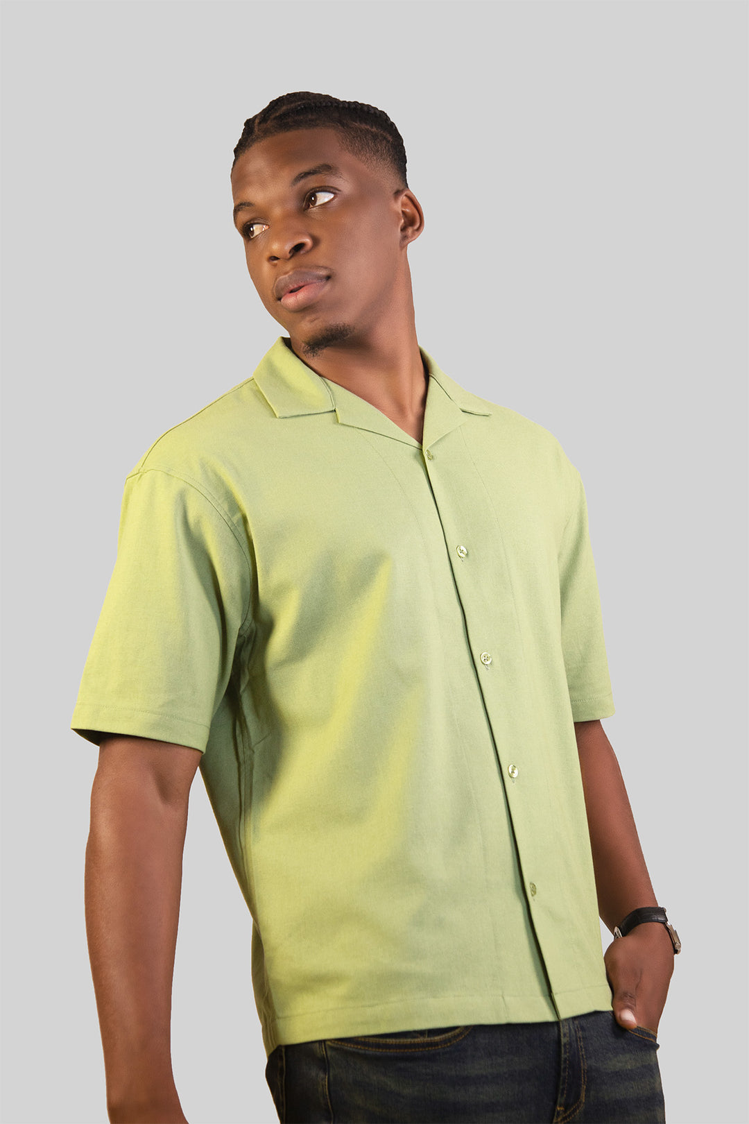 HOMEM-CONFORT CAMISA VERDE NOVA