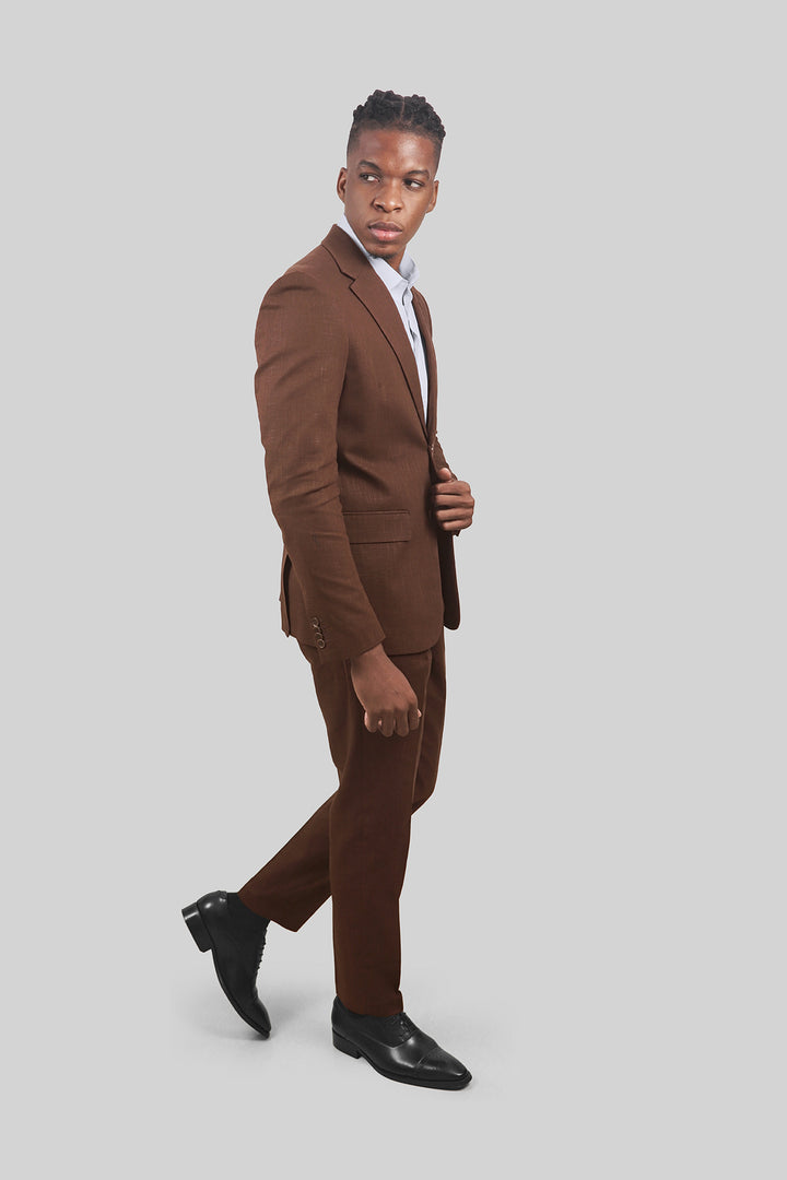 HOMEM-FATO CASTANHO NOVO 2026