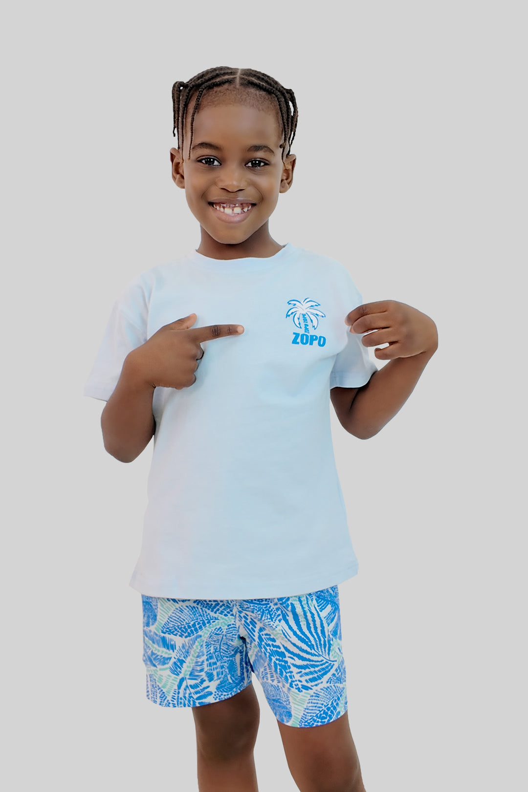 CRIANÇA- T-SHIRT AZUL CLARA NOVA