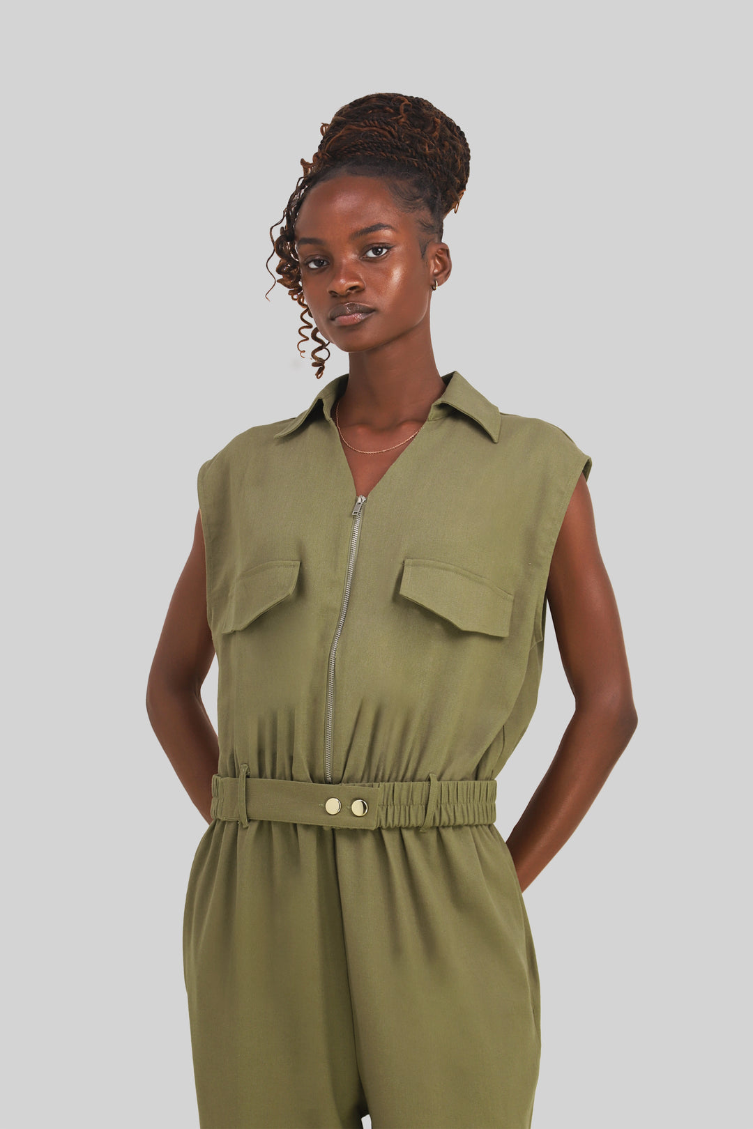 MULHER-MACACÃO VERDE NOVO