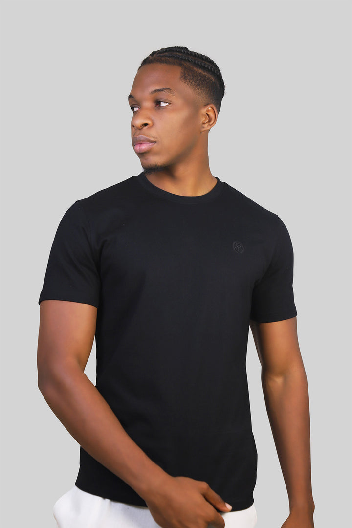 HOMEM-T-SHIRT PRETA NOVA