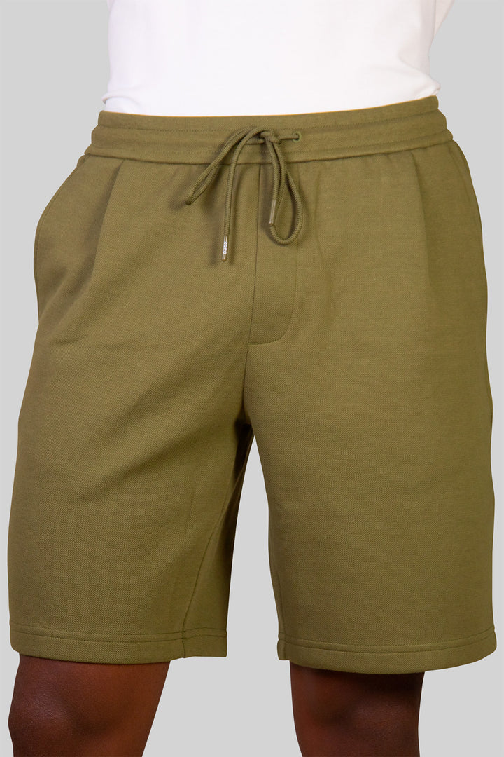 HOMEM-CALÇÃO VERDE DE MOLETOM NOVO