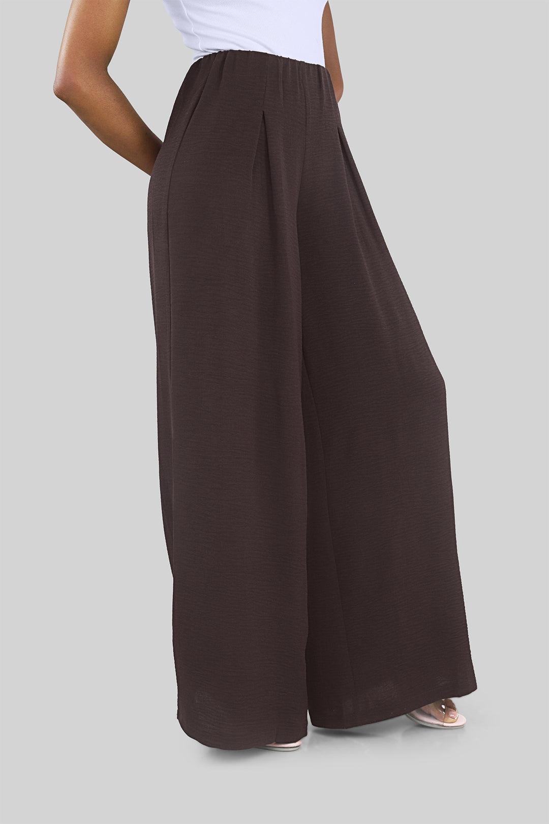 MULHER-CALÇA CASUAL CASTANHA NOVA 2026