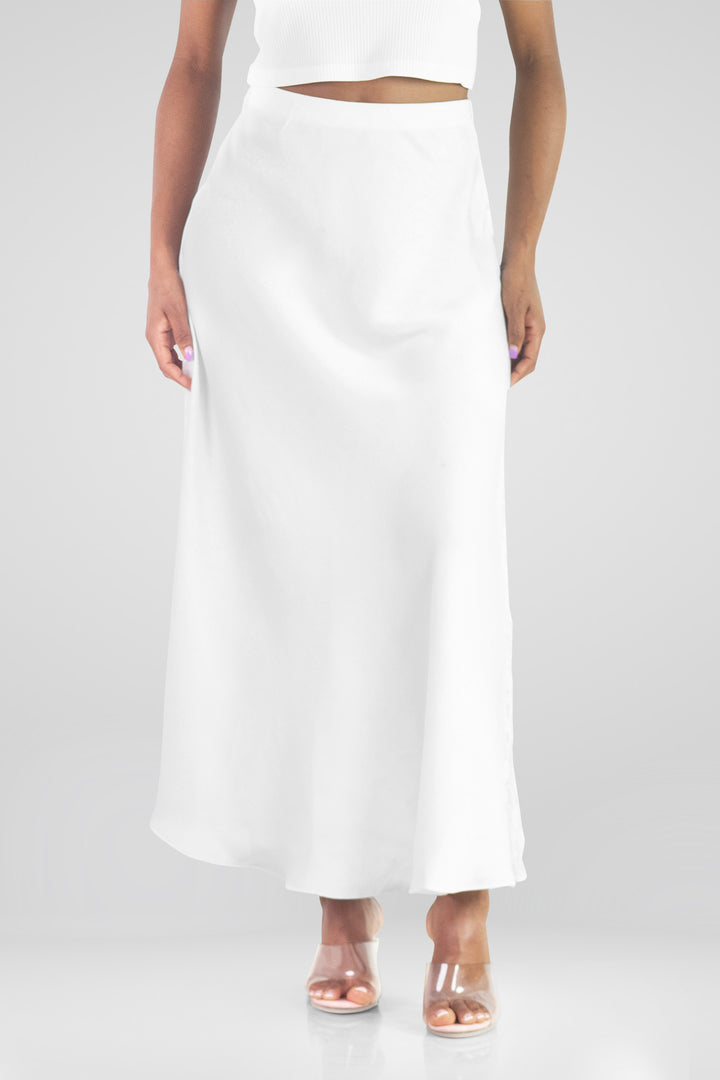 MULHER-SAIA SOCIAL BRANCA NOVA