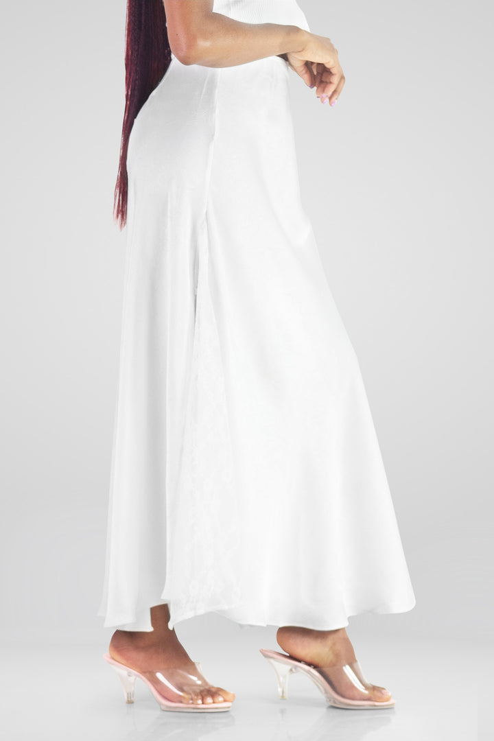 MULHER-SAIA SOCIAL BRANCA NOVA