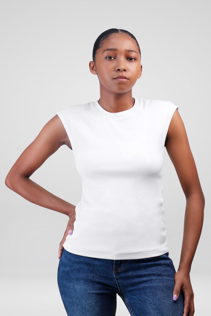 MULHER-BLUSA DESBRANCA NOVA