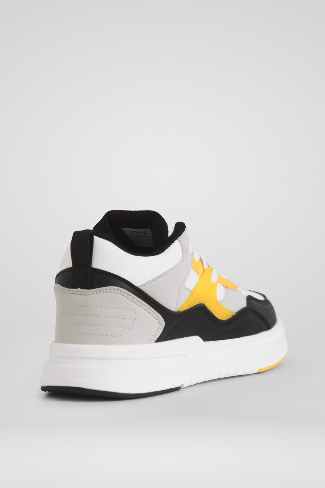 CRIANÇA-TÉNIS PRETO E AMARELO NOVO