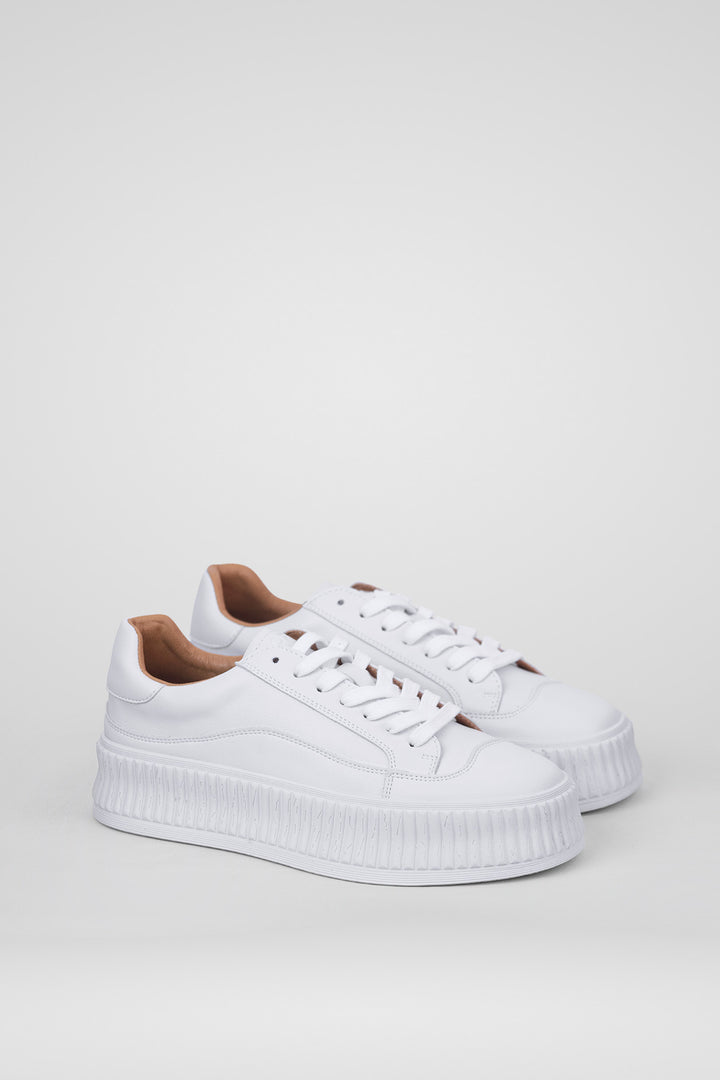 MULHER-TÉNIS BRANCO NOVO