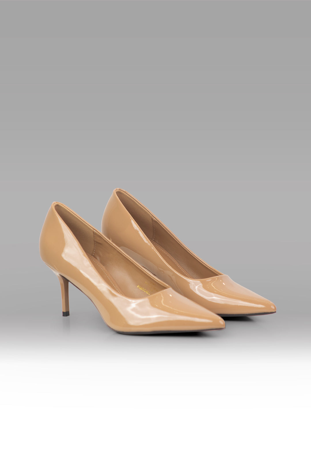 MULHER-SAPATO SCARPIN CAQUI NOVO