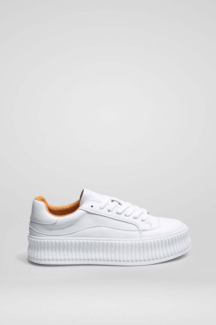 MULHER-TÉNIS BRANCO NOVO