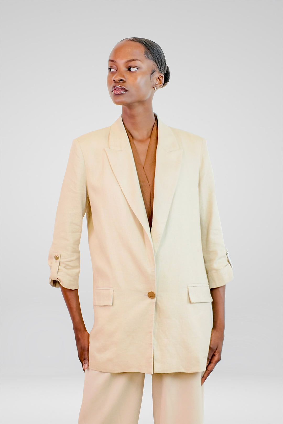 MULHER- BLAZER CREME NOVO