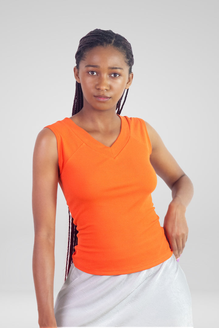 MULHER-BLUSA LARANJA NOVA