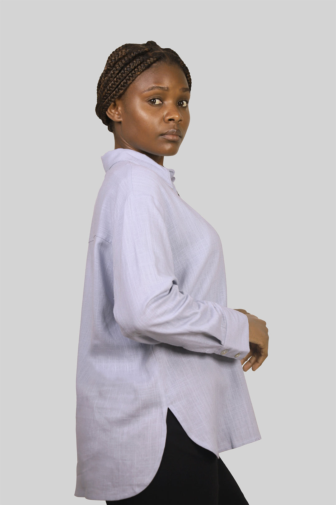 MULHER-CAMISA AZUL NOVA