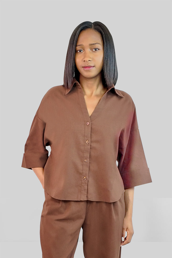 MULHER-CAMISA CASTANHA NOVA