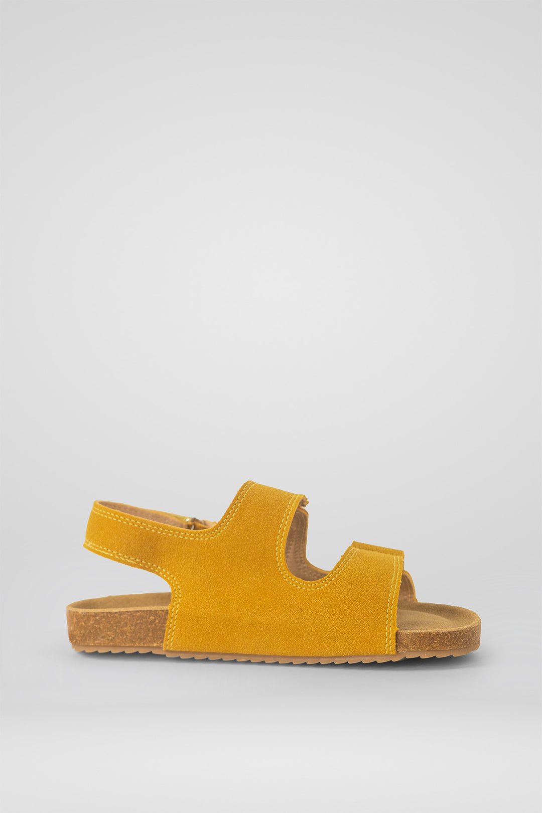CRIANÇA-SANDÁLIA AMARELA NOVA