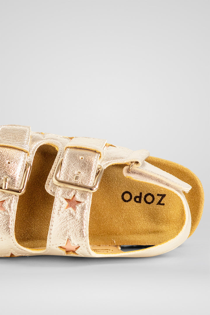 CRIANÇA-SANDÁLIA PRATEADA NOVA