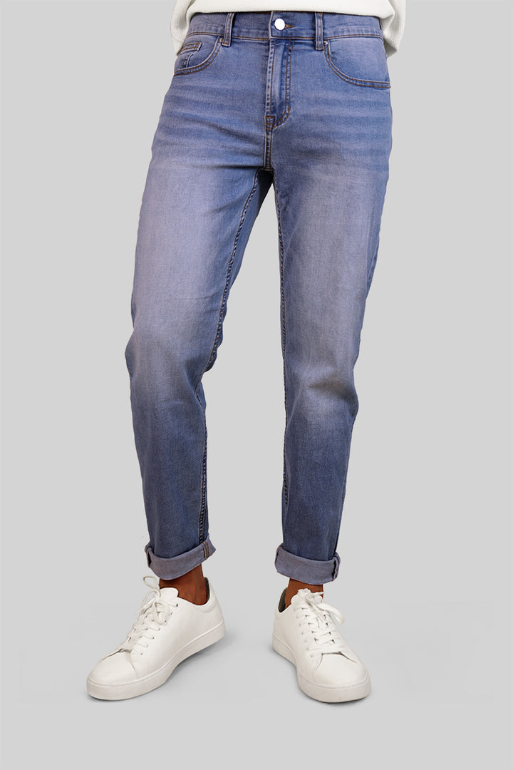HOMEM-CALÇA JEANS AZUL CELESTE NOVA