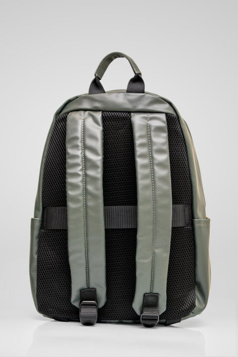 HOMEM-MOCHILA VERDE NOVA