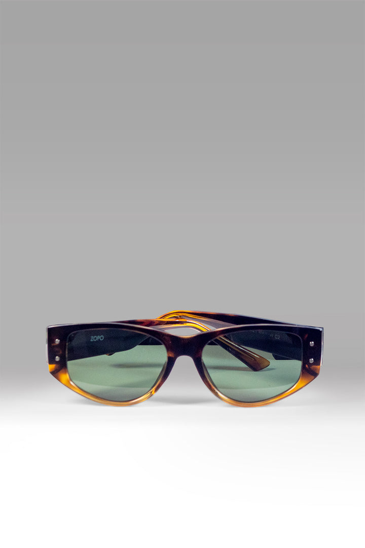 HOMEM-ÓCULOS DE SOL NOVO