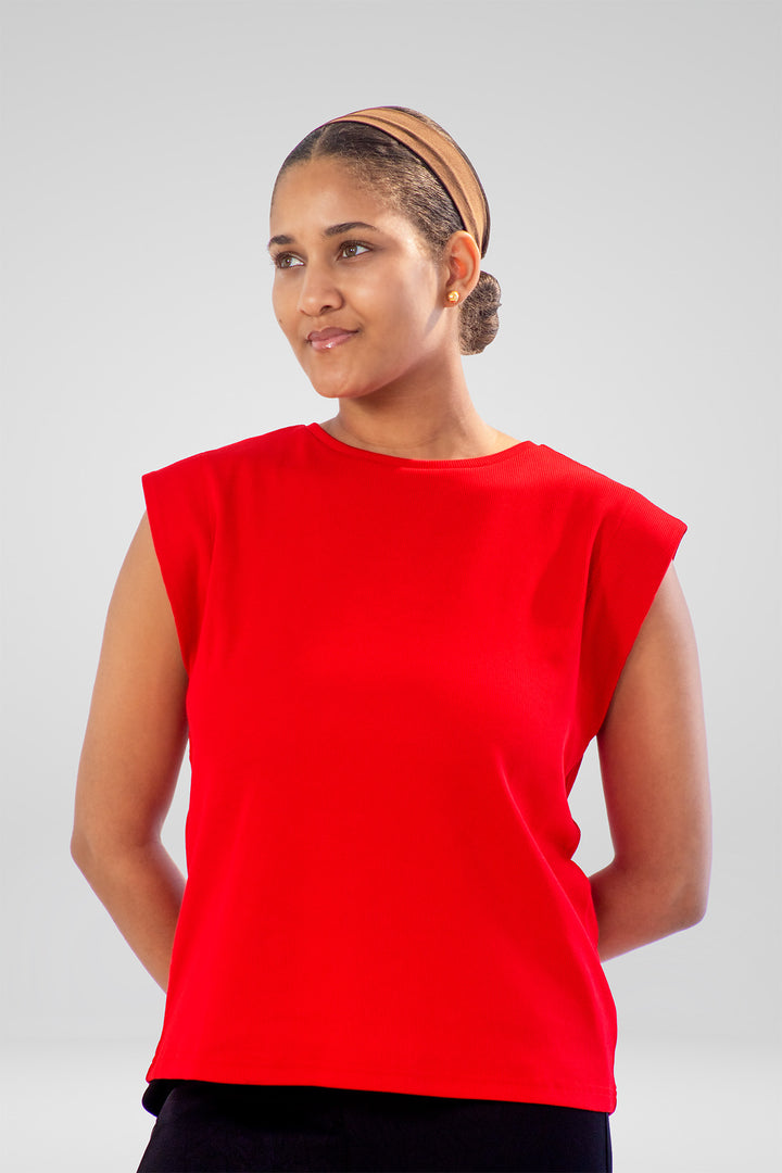 MULHER-BLUSA VERMELHA NOVA