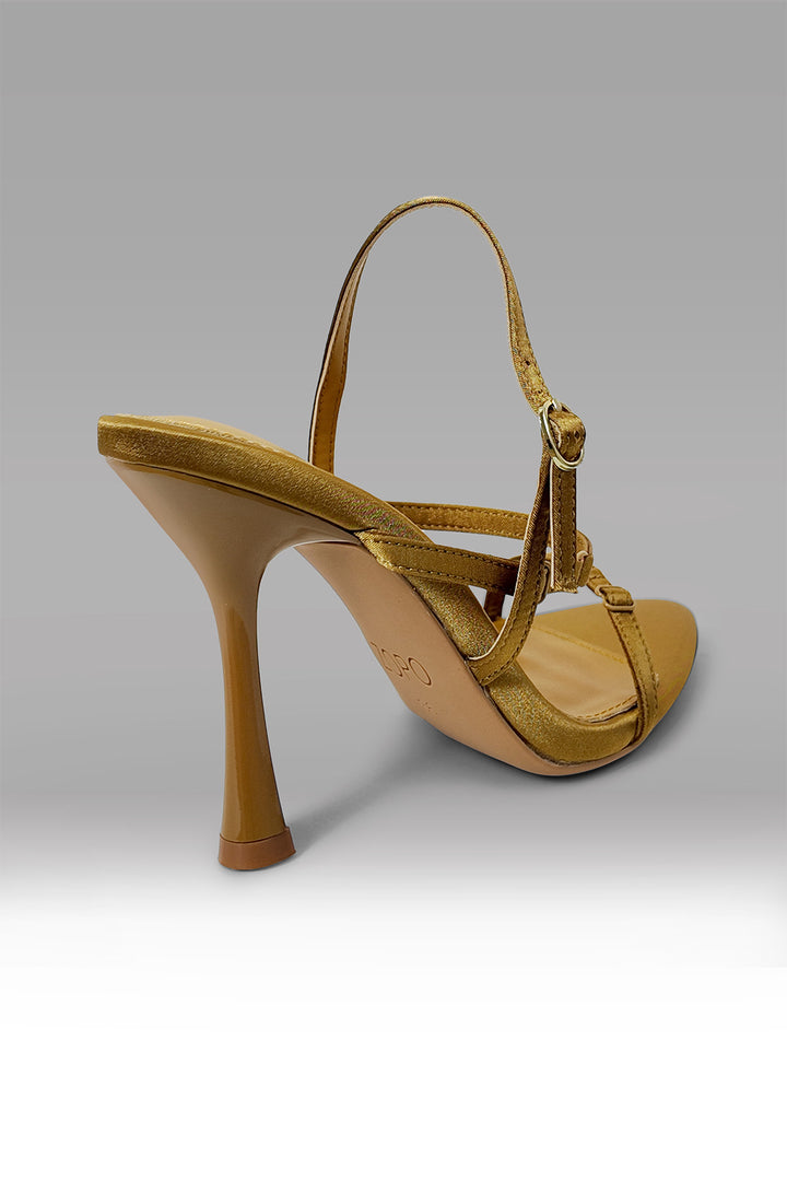 MULHER-SANDÁLIA SALTO ALTO CÁQUI NOVA