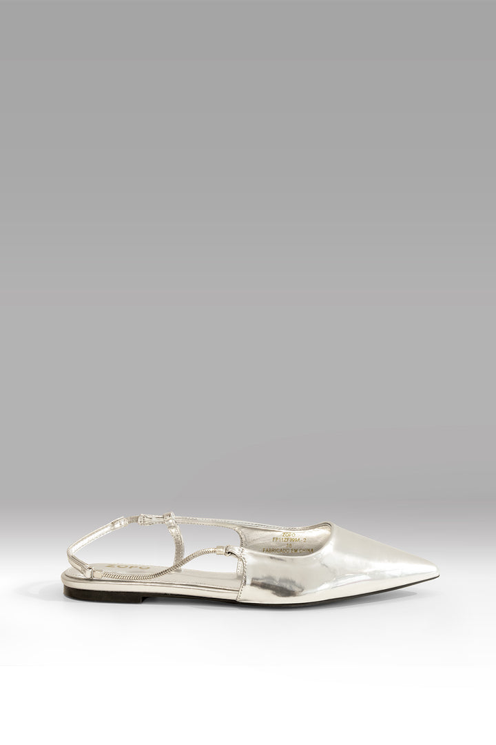 MULHER-SAPATO PRATEADO NOVO