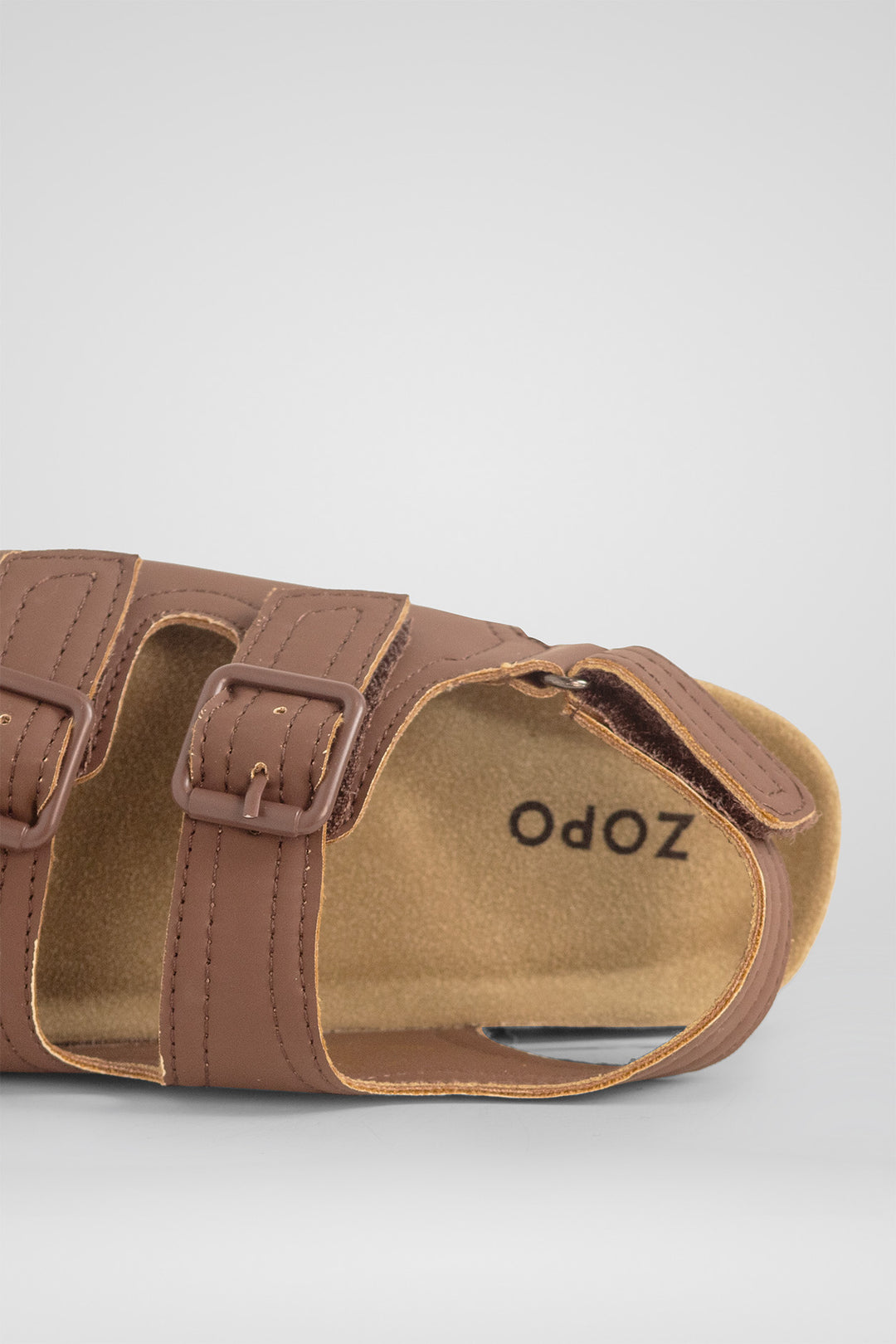 CRIANÇA-SANDÁLIA CASTANHA NOVA