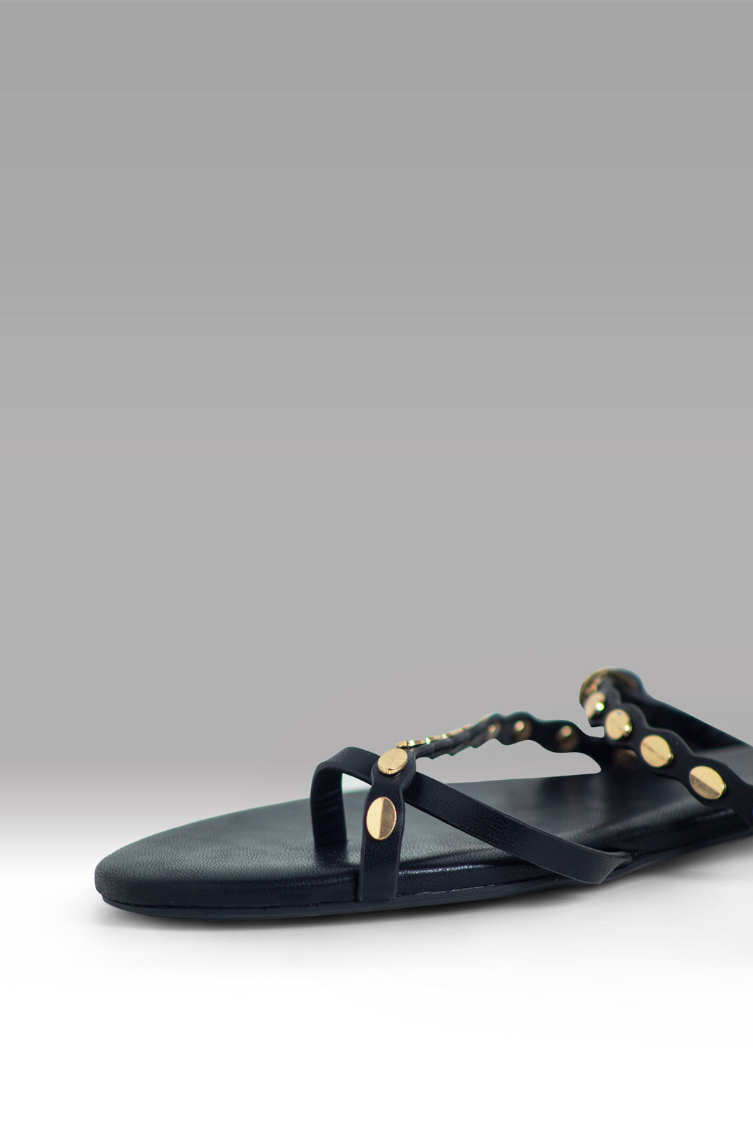 MULHER-CHINELOS PRETO NOVO