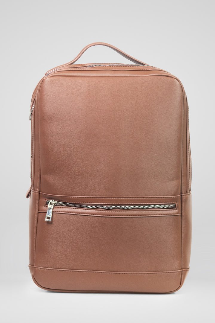 HOMEM-MOCHILA CASTANHA NOVA