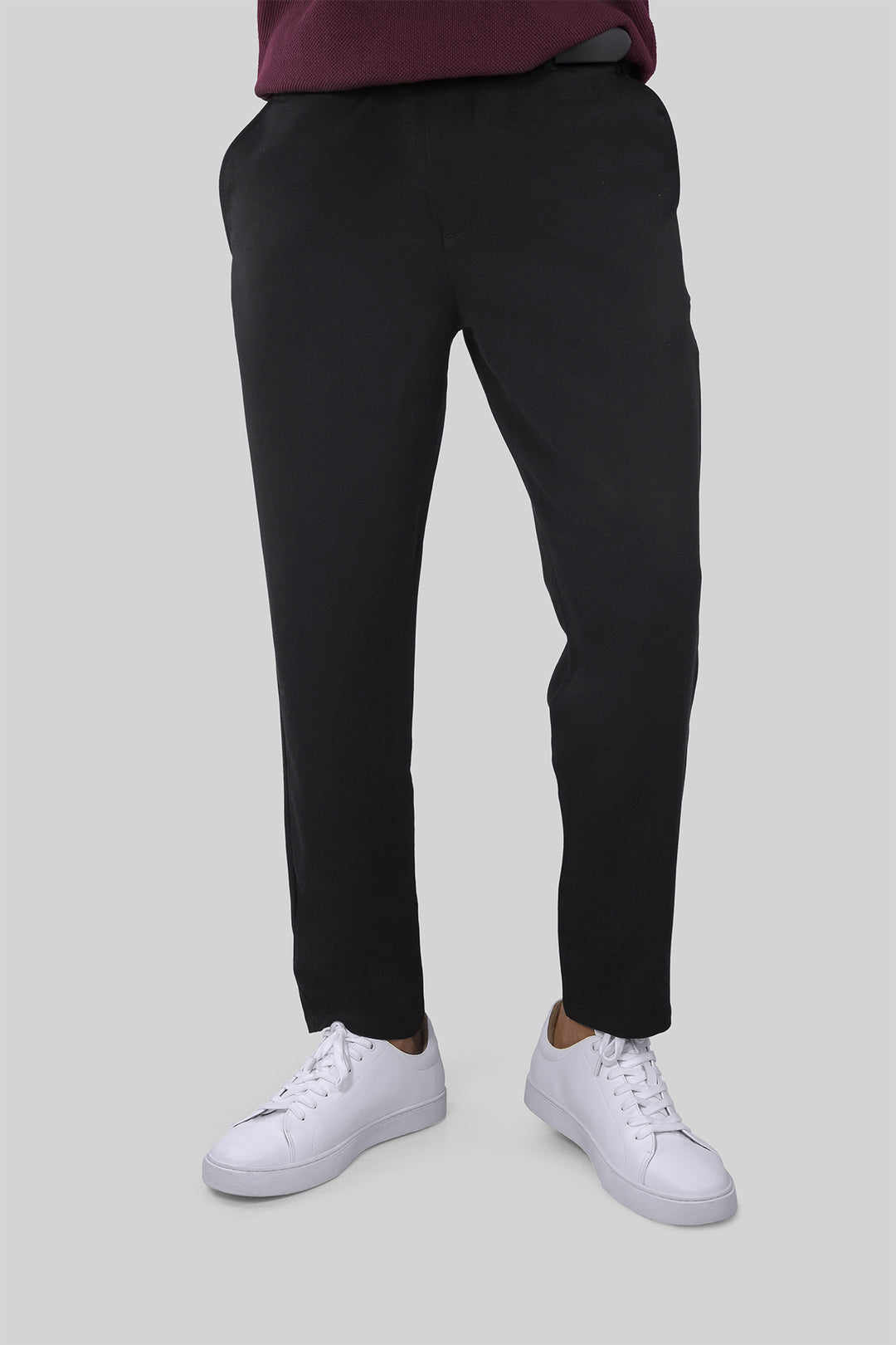 HOMEM-CALÇA PRETA SOCIAL NOVA