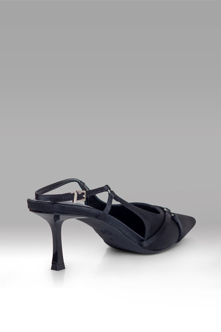 MULHER-SANDÁLIA ALTA ACETINADA PRETA NOVA